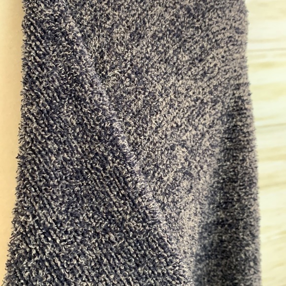 Barefoot Dreams Bamboo Chic Light Cardigan - Picture 3 of 9